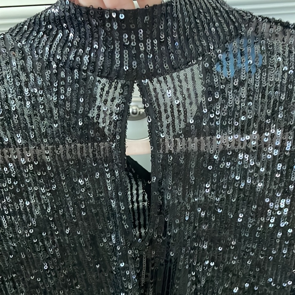 CeCe sequins top. Size small - Picture 2 of 5
